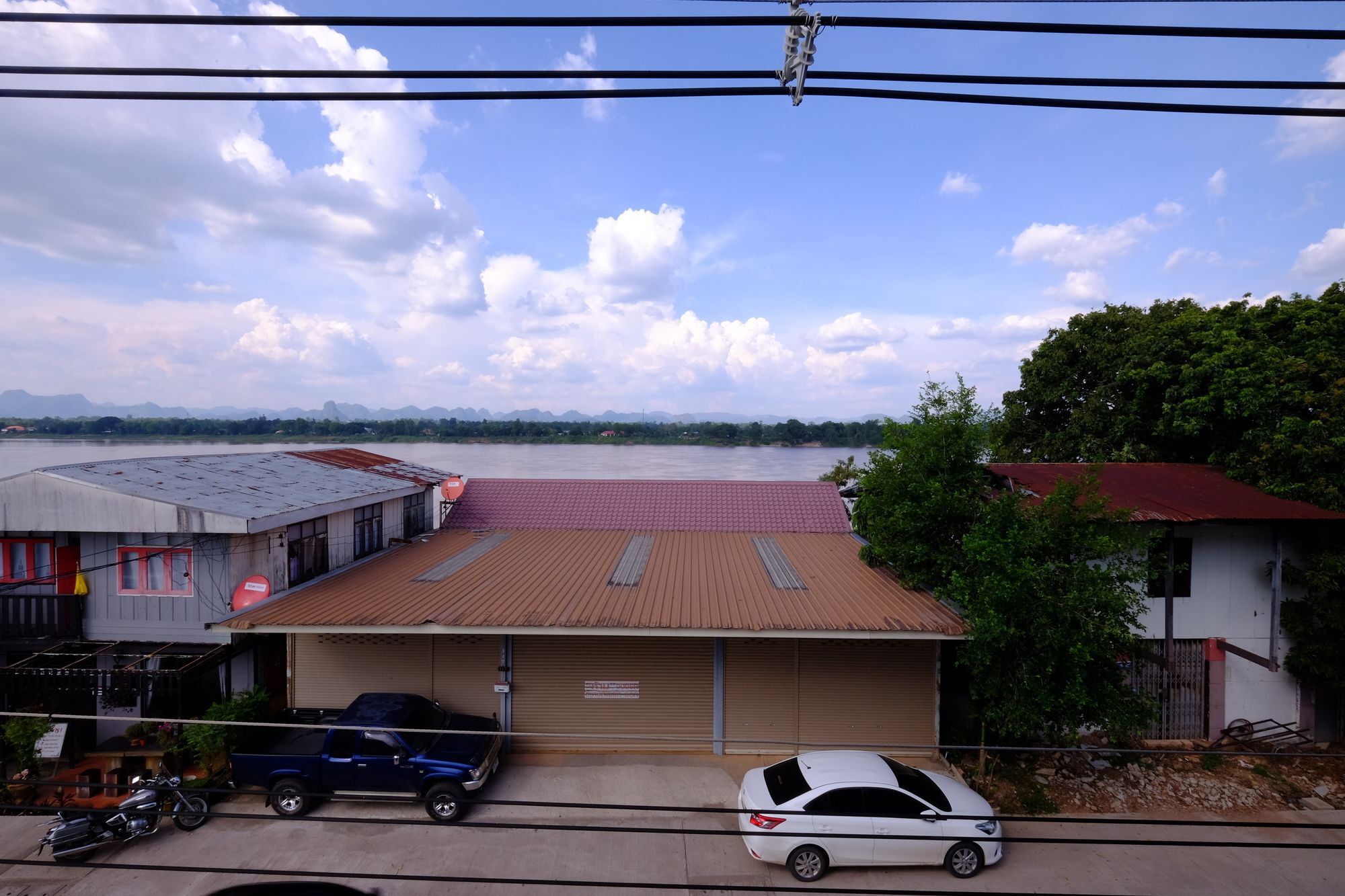 Baan Rim Khong Hotel Nakhonphanom Kültér fotó